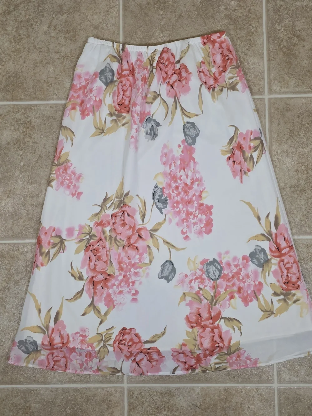 Unbranded. soft flowy
